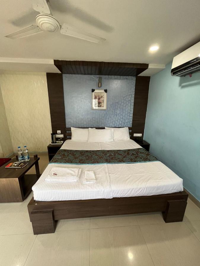 Hotel Pratap Residency Ranchi Exteriör bild