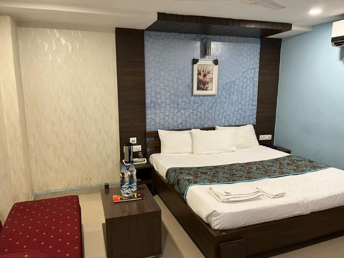 Hotel Pratap Residency Ranchi Exteriör bild